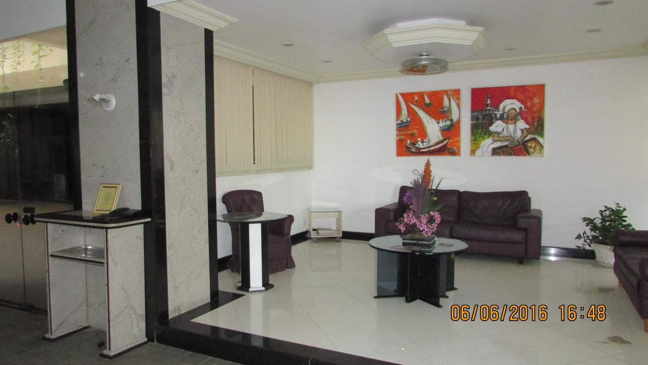 Flat Na Barra Aparthotel Salvador Exterior photo